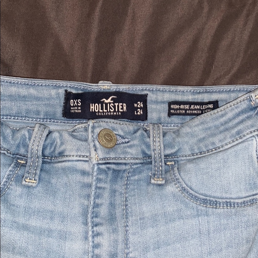 Hollister jeans